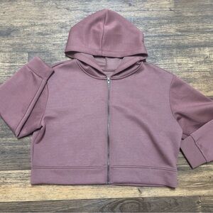 Women’s cropped rust red Hoodie - Cozy and Stylish